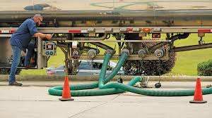 Các Lỗi Vận Hành Thường Gặp Khi Sử Dụng Ống Lõi Thép Hút Xả Hóa Chất