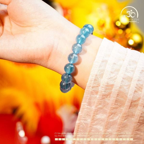 Aquamarine tạo cảm giác dịu và ổn định hơn khi suy nghĩ