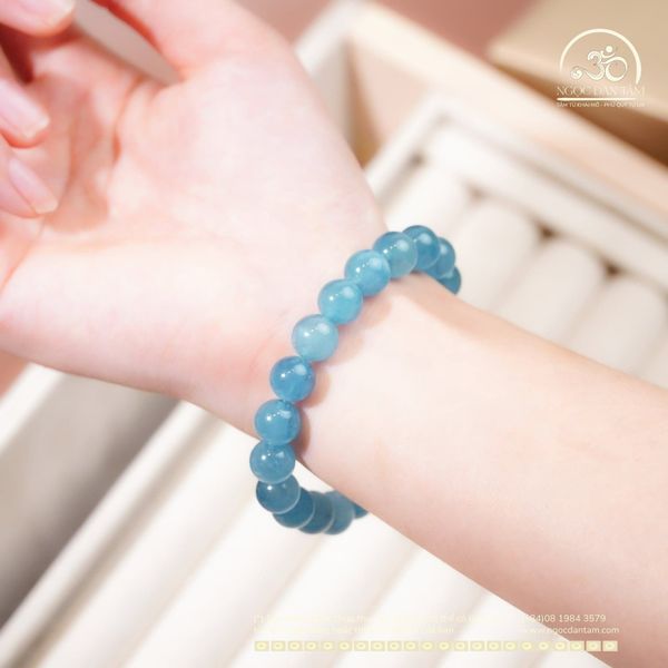 Công dụng đá Aquamarine trong việc cân bằng cảm xúc