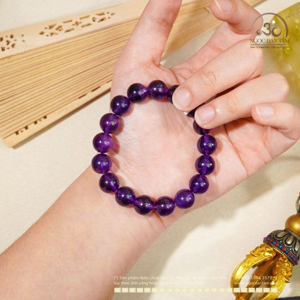 Thạch anh tím hỗ trợ kích hoạt luân xa 6