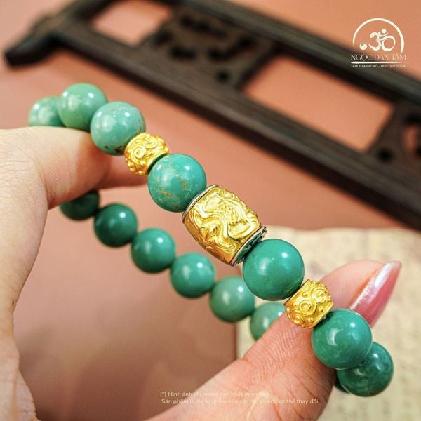 Vân đá và cấu trúc bên trong của Lam Ngọc