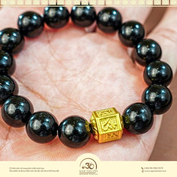 Tourmaline đen dành cho người tuổi thìn năm 2026