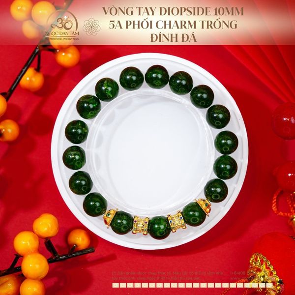 Diopside xanh giúp tăng sự tự tin và nội lực