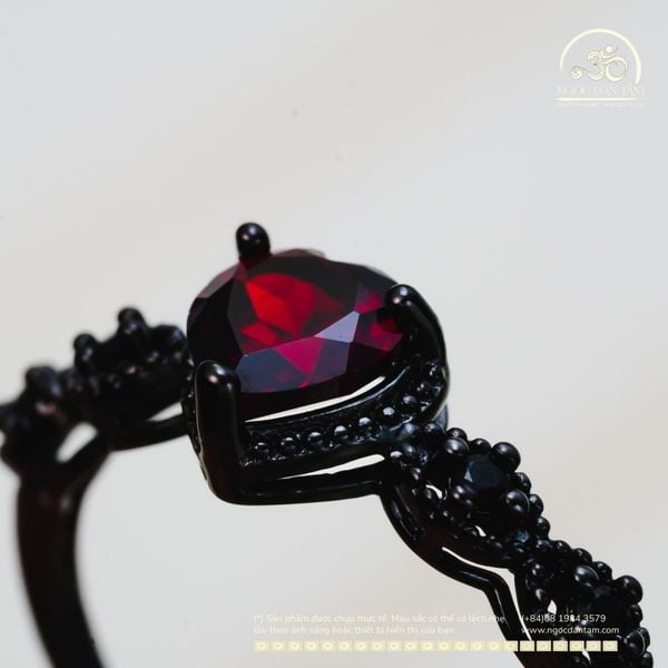 Garnet thấu hiểu nội tâm