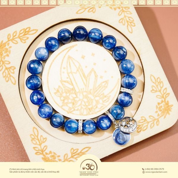 kyanite