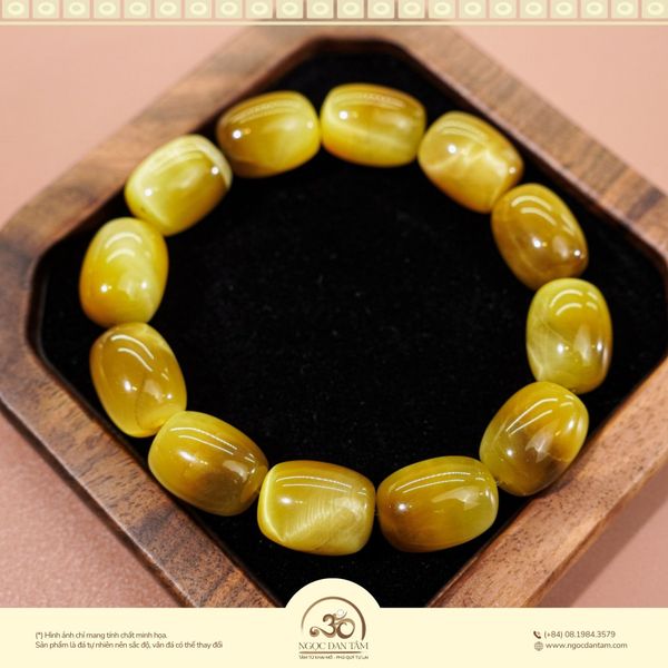 Mắt hổ vàng