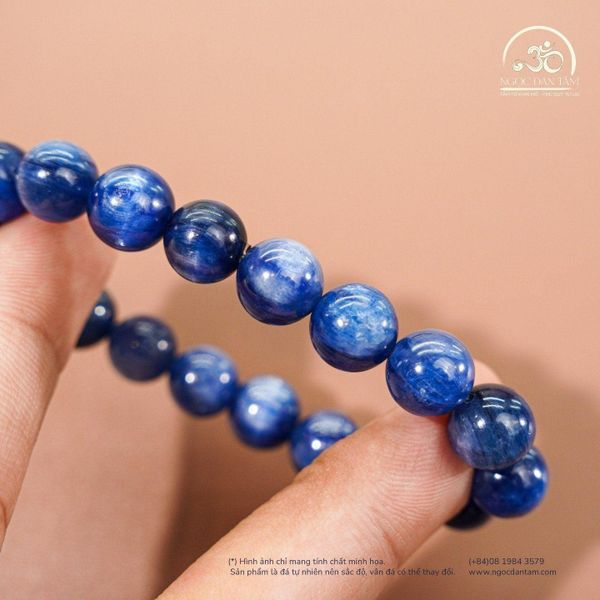 Kyanite hỗ trợ nói rõ ràng, không bị nghẹn ý hoặc nói lan man