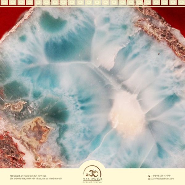 Larimar là biến thể hiếm của Pectolite xanh