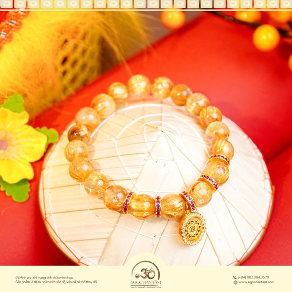 Thạch anh tóc vàng