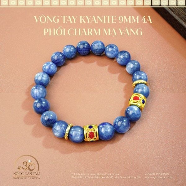 Vòng tay Kyanite phối charm mạ vàng