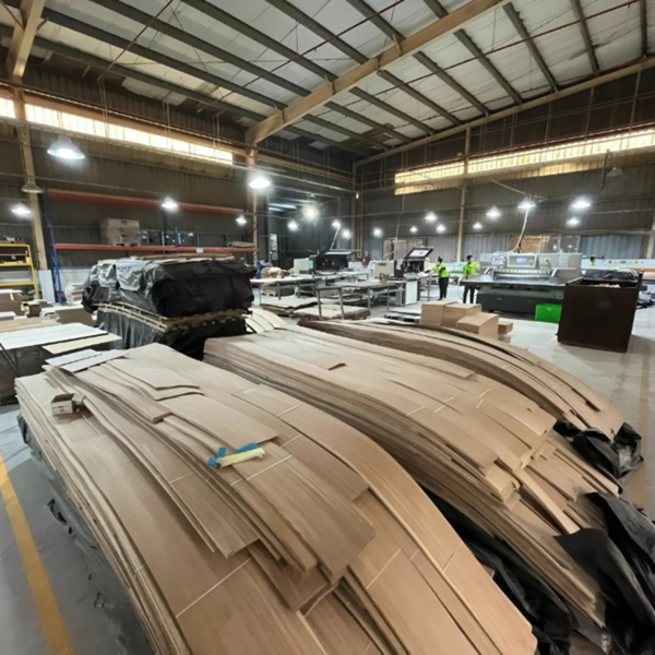 white-oak-kitchen-cabinets