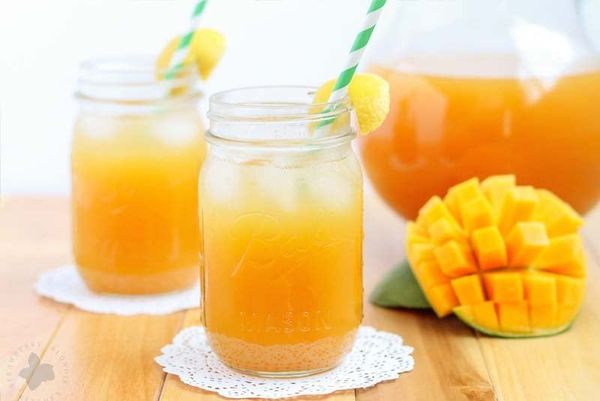 7-y-tuong-làm-trà-trai-cay-kinh-doanh-2025