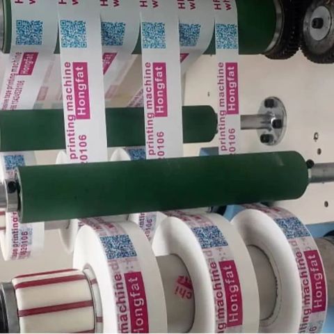 In băng keo logo - Xu hướng thiết kế sáng tạo và ứng dụng trong kinh doanh