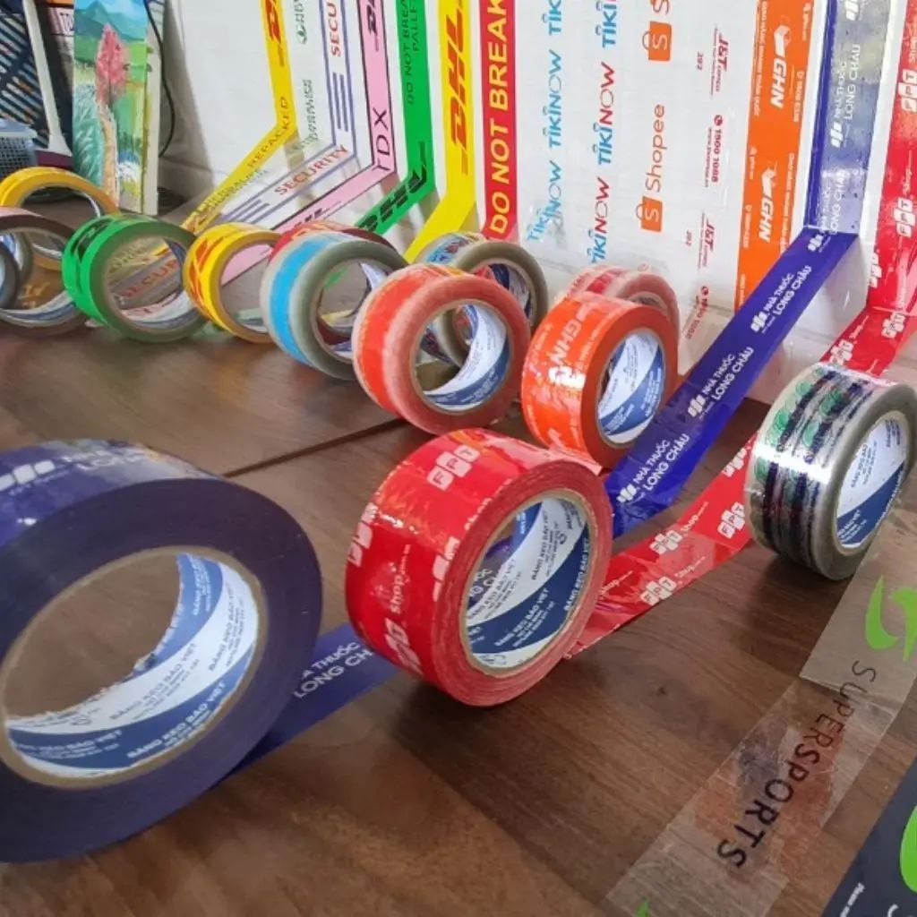 In băng keo logo số lượng ít - Giải pháp tùy biến độc đáo 1