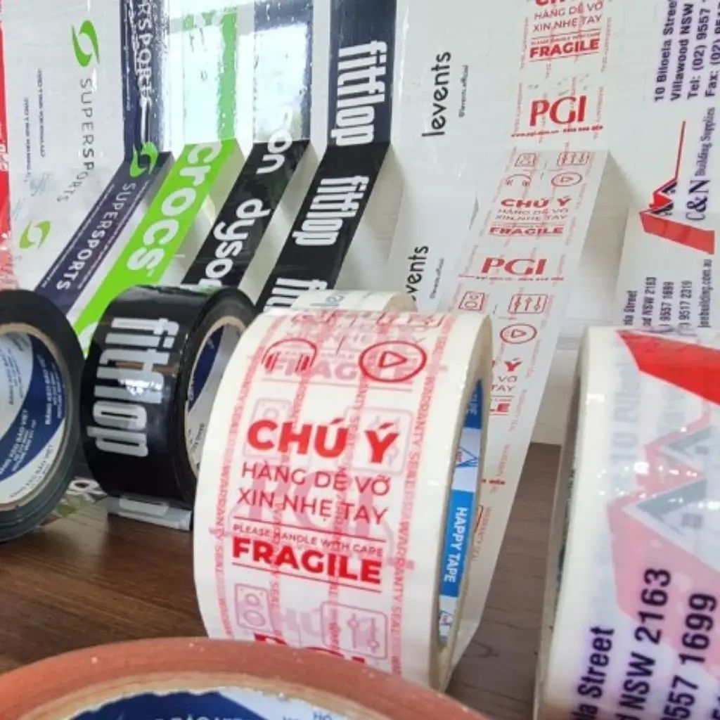 Băng Dính in Logo - Giải Pháp Thương Hiệu Sáng Tạo và Tiết Kiệm Chi Phí