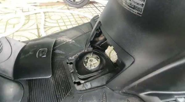 binh-xang-xe-lead-o-dau