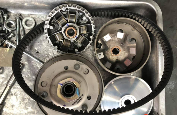 sua dut diem xe tay ga bi rung ga dau