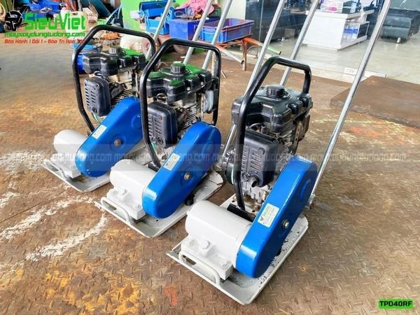 Máy đầm bàn 48kg Hitachi