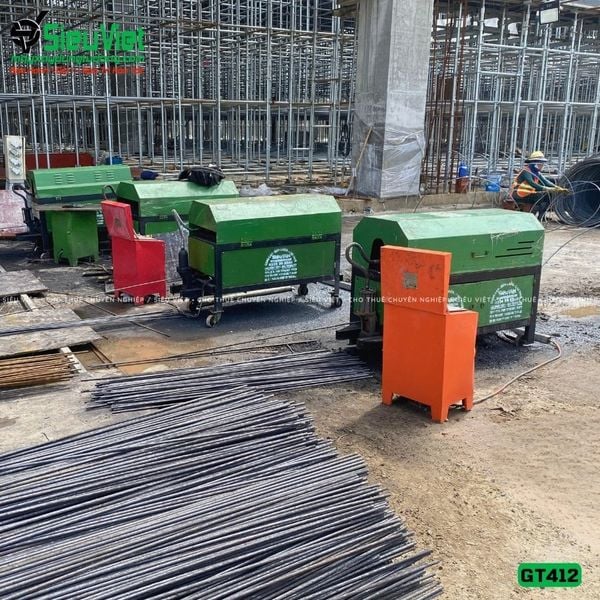 Giao thuê máy duỗi cắt sắt tự động GT412