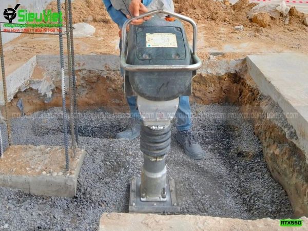 Giao thuê máy đầm cóc tận công trình