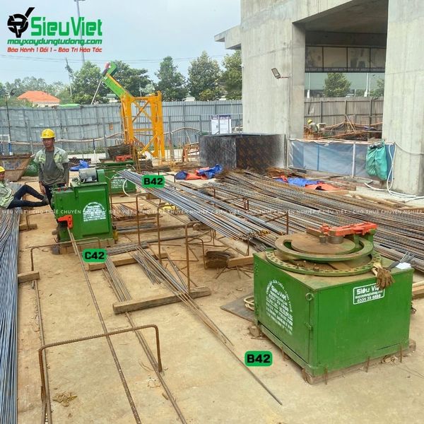 Máy uốn cắt thép C42 và B42