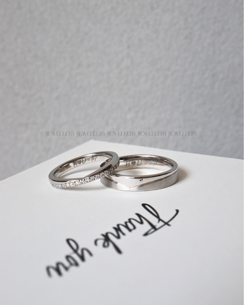 Vàng trắng 14K và lựa chọn thực tế của các cặp đôi trẻ