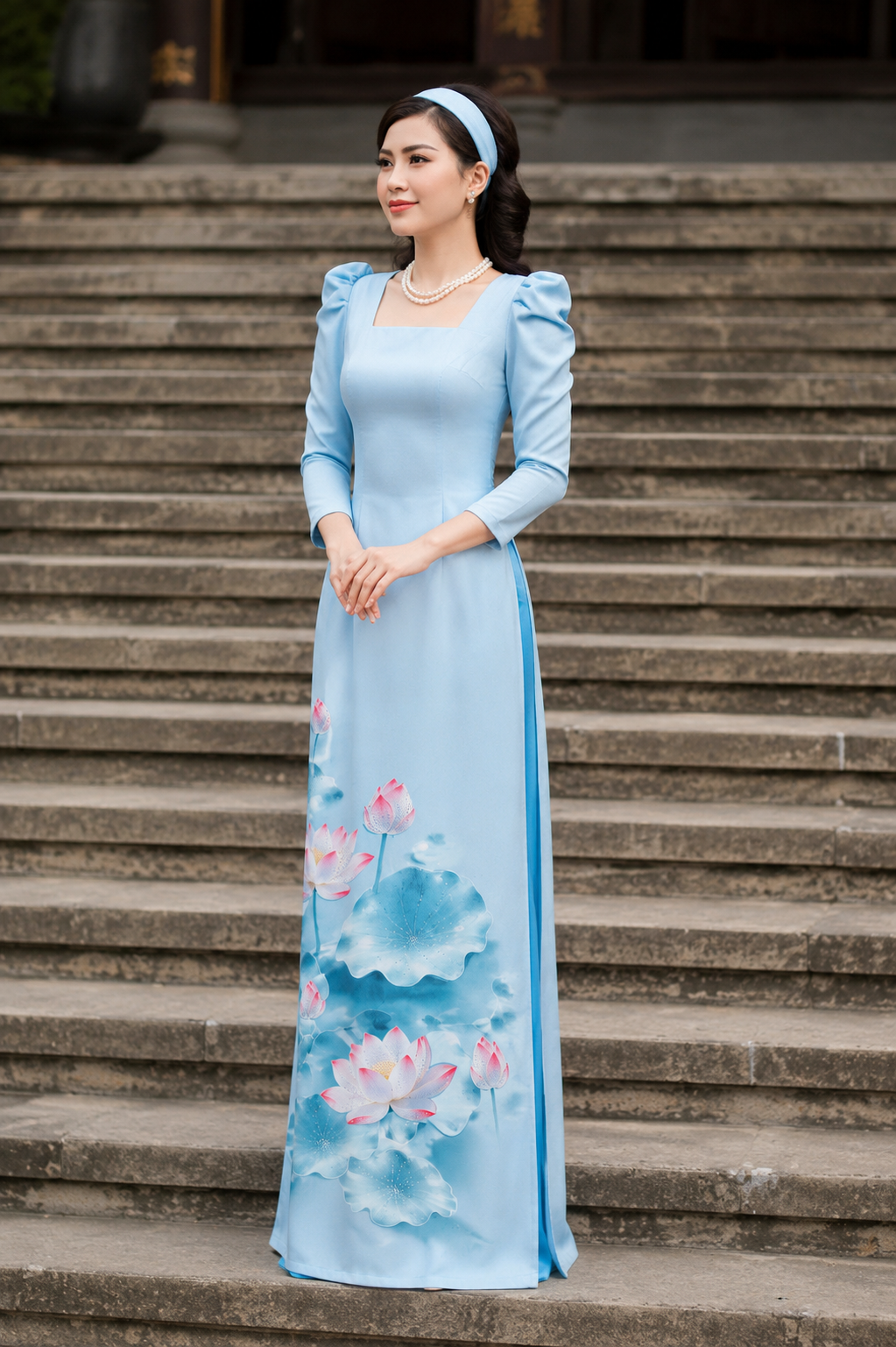 Áo dài cổ vuông tay phồng Thái Tuấn