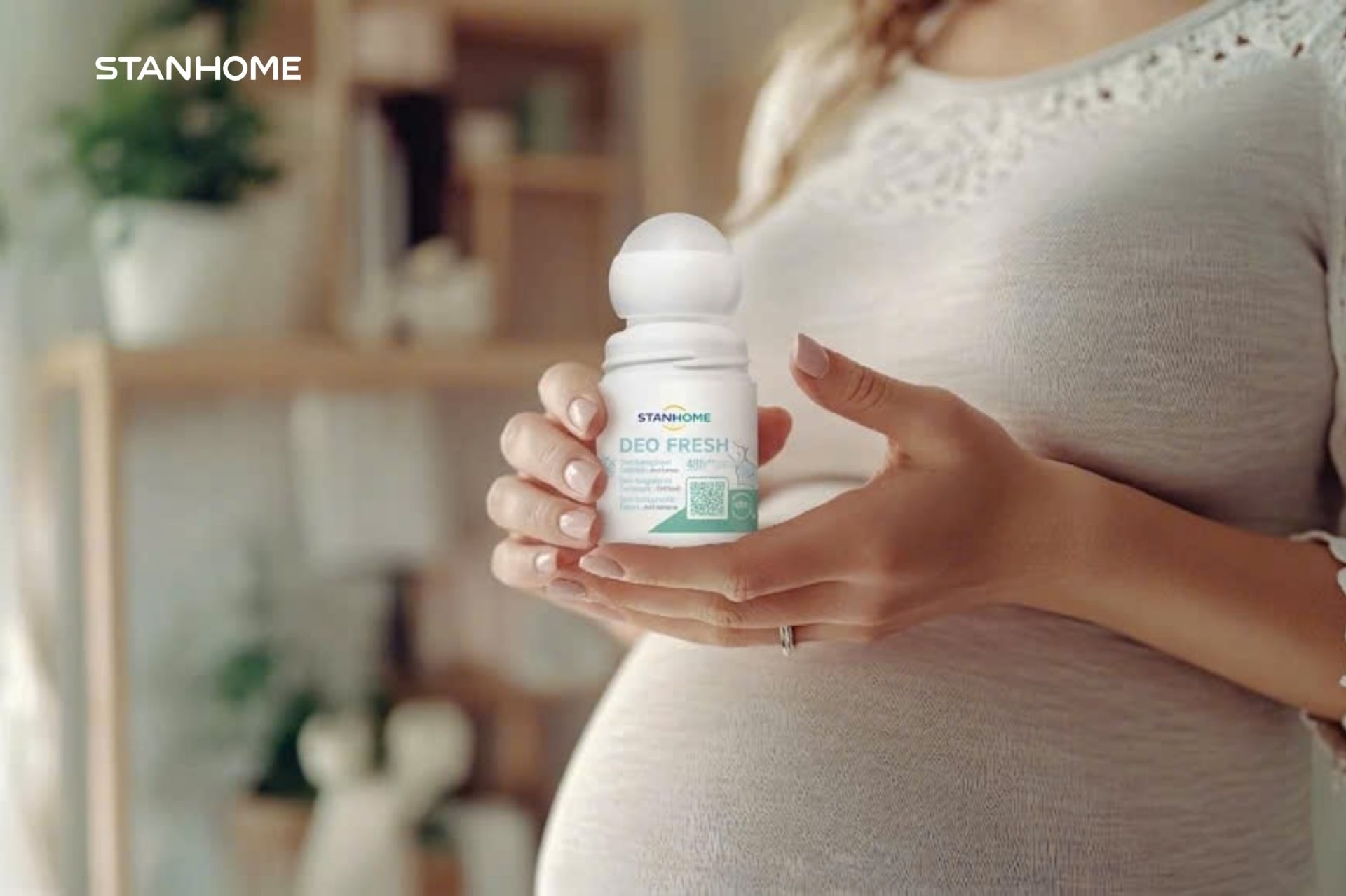 lựa chọn lăn khử mùi cho bà bầu stanhome deo smart deo fresh giúp bà bầu tự tin khô thoáng và khử mùi cơ thể trong thai kỳ