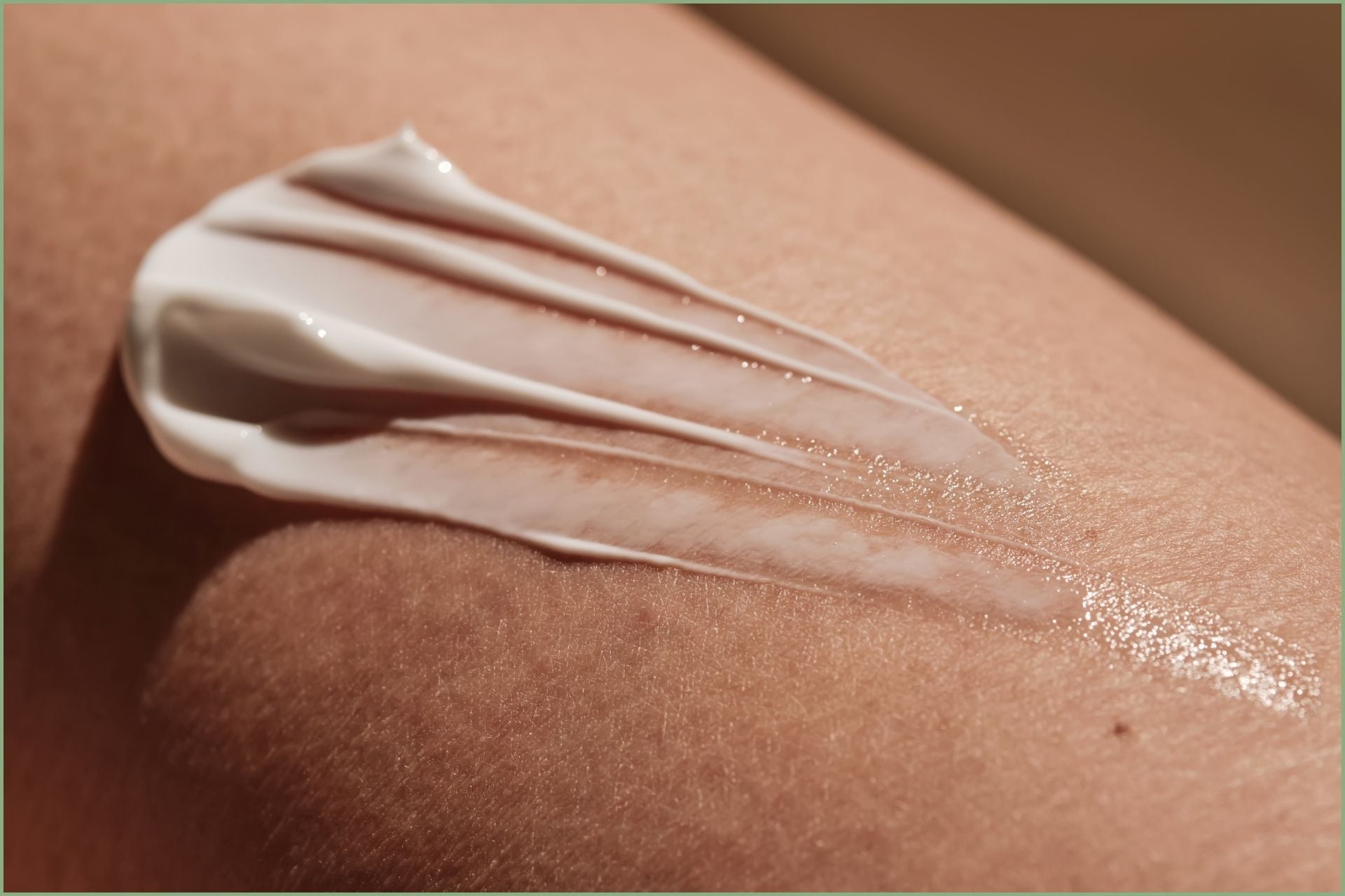 Cấp ẩm cho da để hạn chế ngăn ngừa da thiếu ẩm vào mùa hanh khô