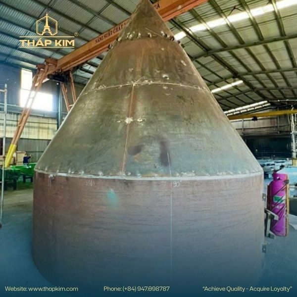 chế tạo toàn diện cho các loại phễu nạp liệu và ống chuyển