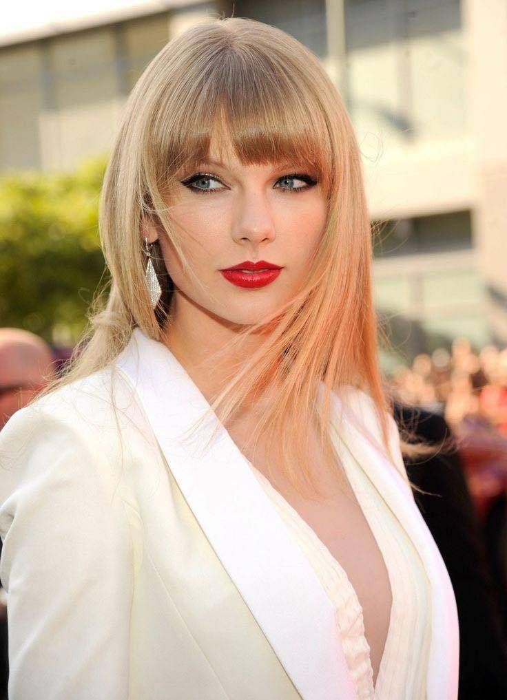 Taylor Swift is an American singer and songwriter