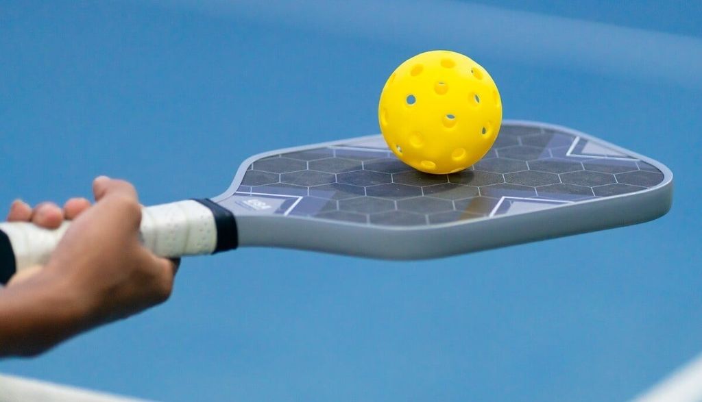Cách chọn vợt Pickleball phù hợp cho người mới