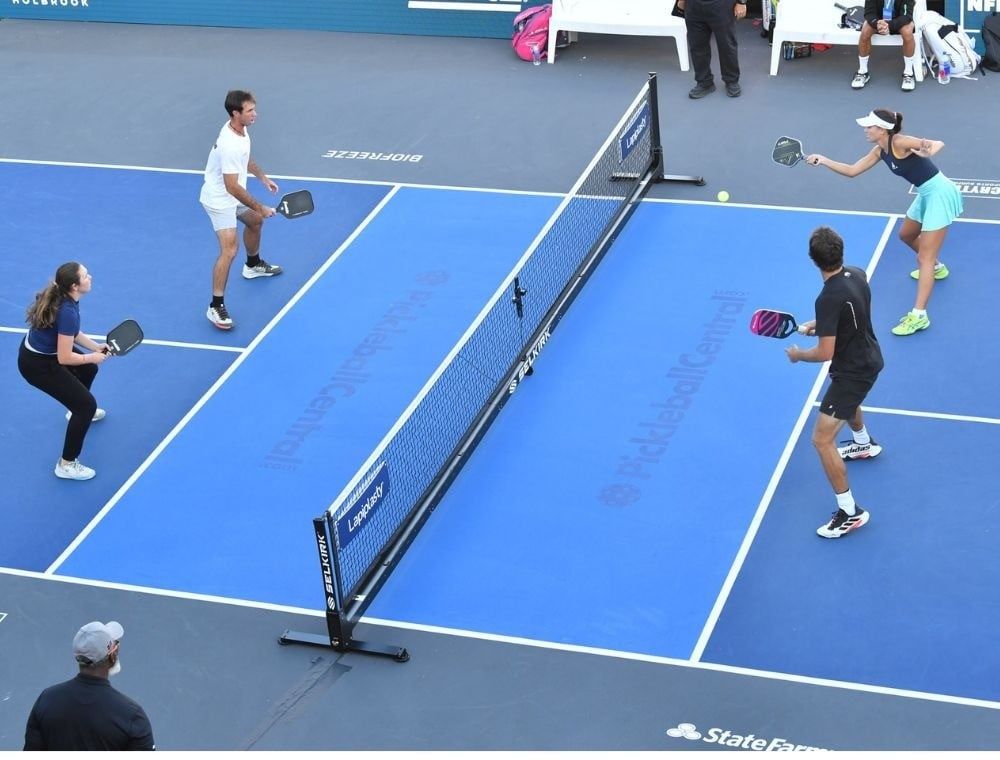 Tình Huống Dễ Mắc Lỗi Trong Chơi Pickleball