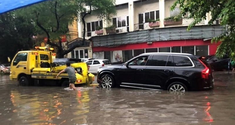 Nhận định về ảnh hưởng của hoàn lưu bão Bualoi đến giao thông các thành phố lớn