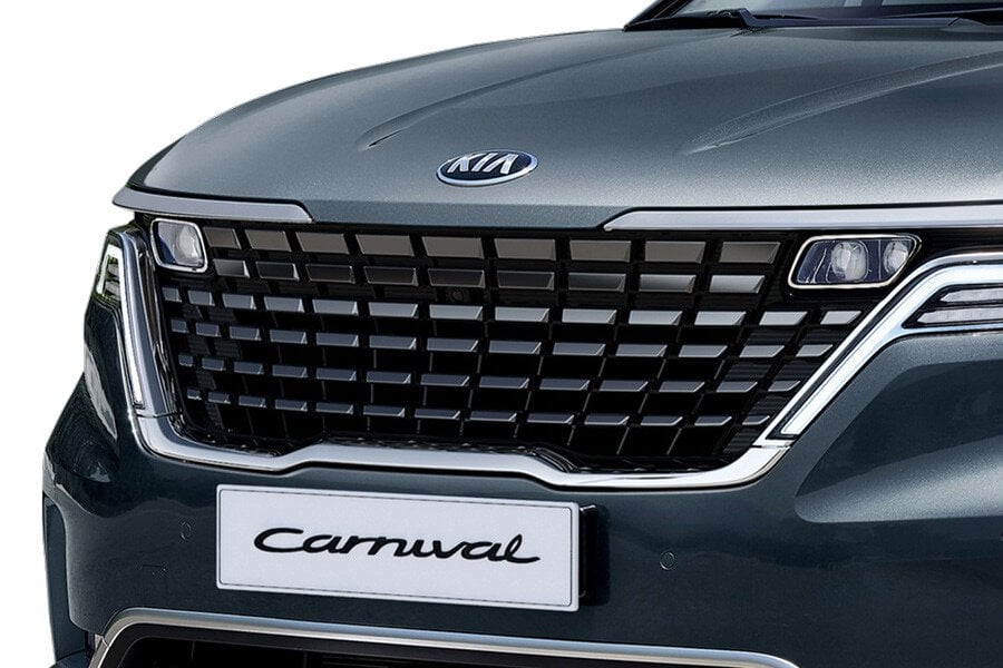 Kia Việt Nam Ra Mắt Phiên Bản Sang Trọng Thacoroyal Của Dòng MPV Carnival