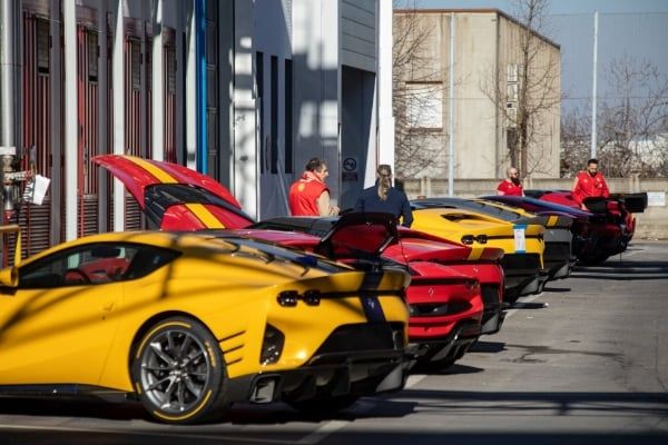 Ferrari Luce: Siêu xe điện chịu chỉ trích nặng nề