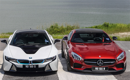 Mercedes và BMW: Gần Nhau Hơn Cả Đối Thủ?