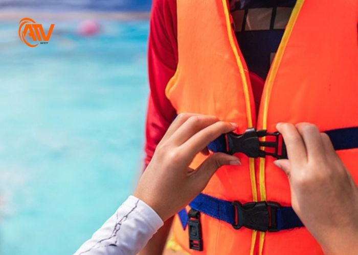 Áo phao chuyên dụng được phát triển riêng biệt