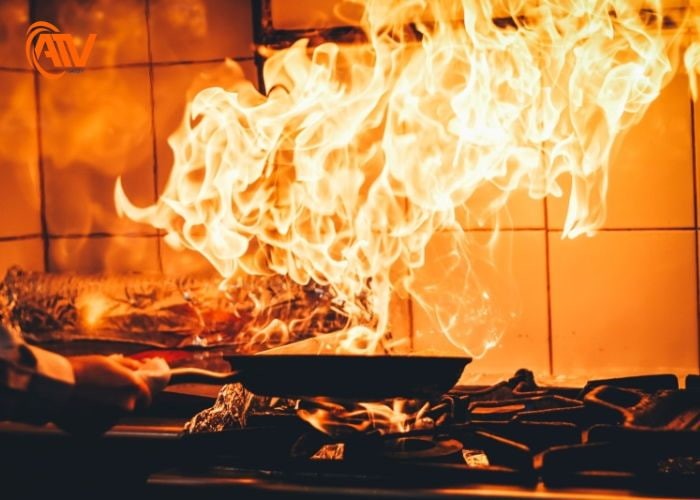 Đám cháy loại F nguy hiểm nhất vì dễ xảy ra và dễ cháy lan