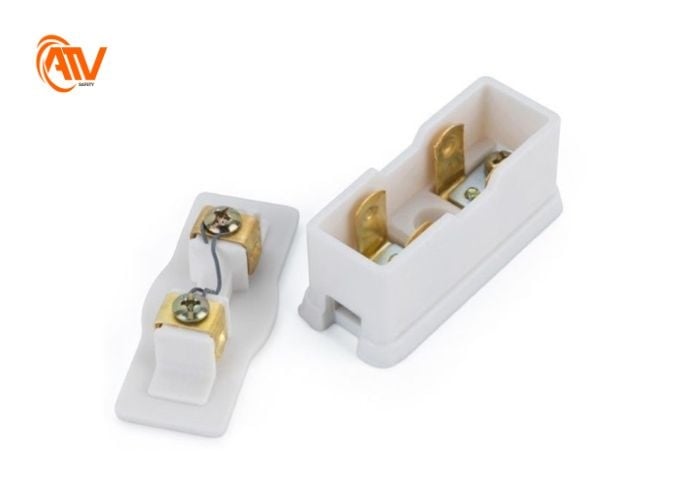 Cầu chì là thiết bị bảo vệ điện đơn giản