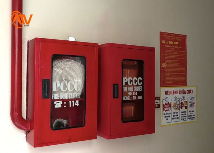 Tủ chữa cháy và hộp cứu hỏa chuyên dụng