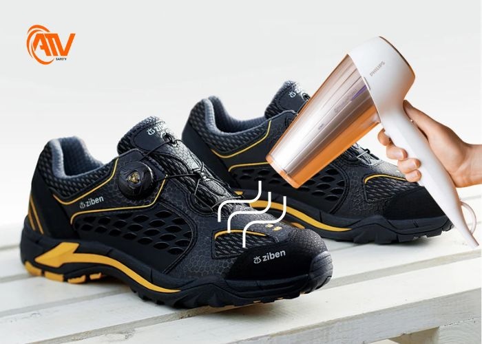 Làm khô giày bằng máy sấy