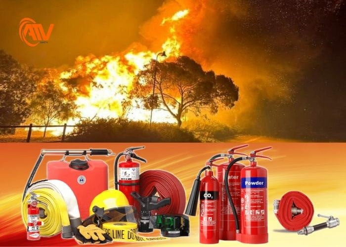 Bộ dụng cụ chữa cháy rừng cơ bản