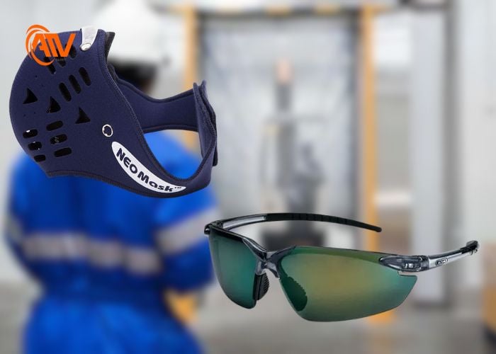 Mẫu khẩu trang và kính