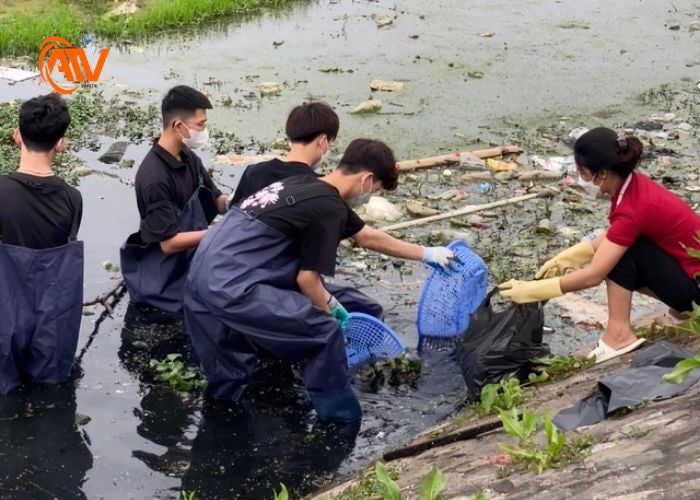 Ủng bảo hộ cho mùa ngập lụt