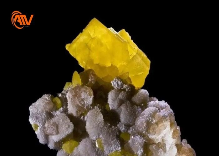 Lưu huỳnh ở dạng tinh thể