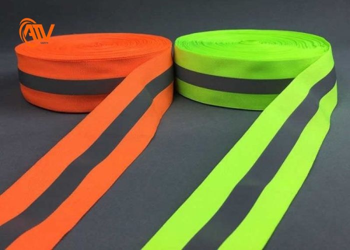 Vải phản quang được ứng dụng rộng rãi trong sản xuất bảo hộ
