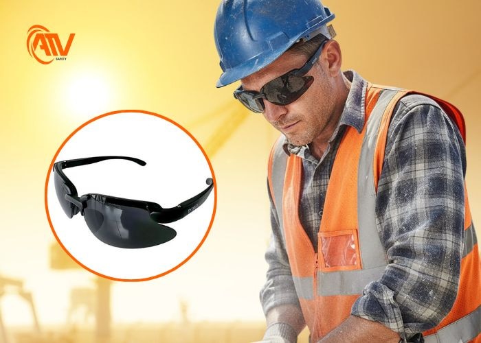 Chống nắng bằng kính bảo hộ