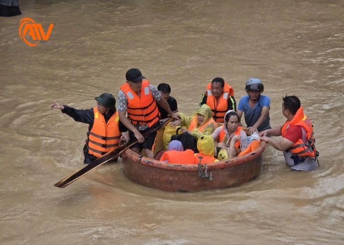Nguyên nhân từ con người làm gia tăng mức độ xả lũ
