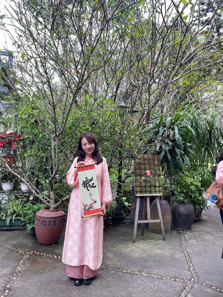 thư pháp Thảo Viên